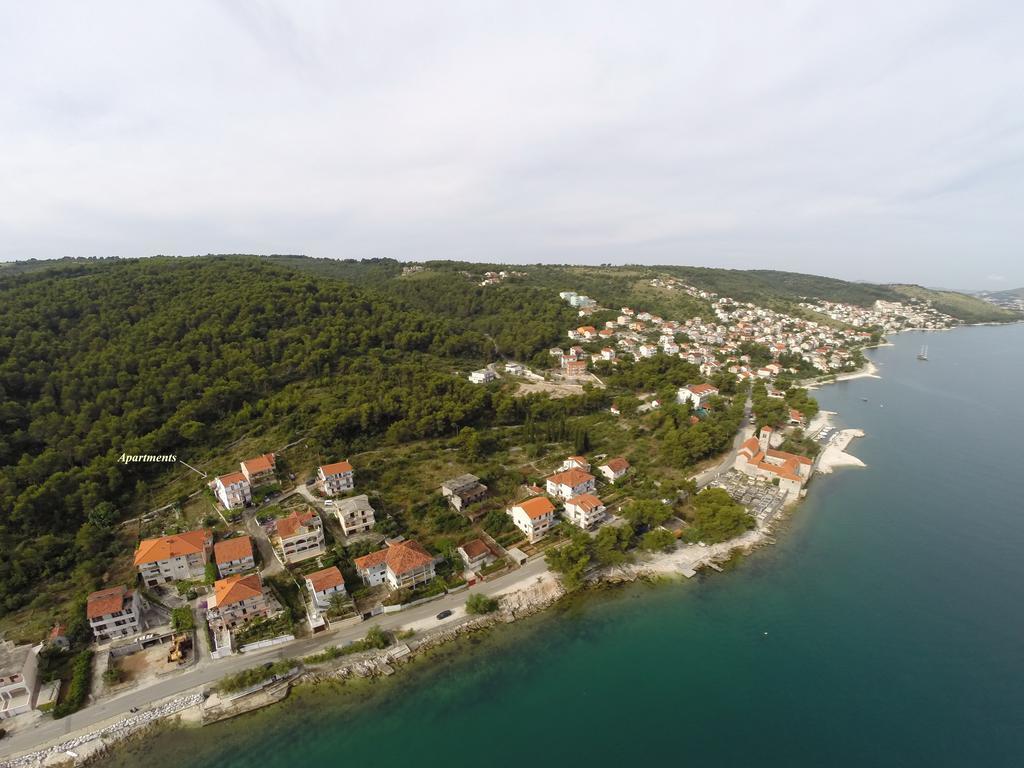 Apartments Ljiljana โตรกีร์ ภายนอก รูปภาพ