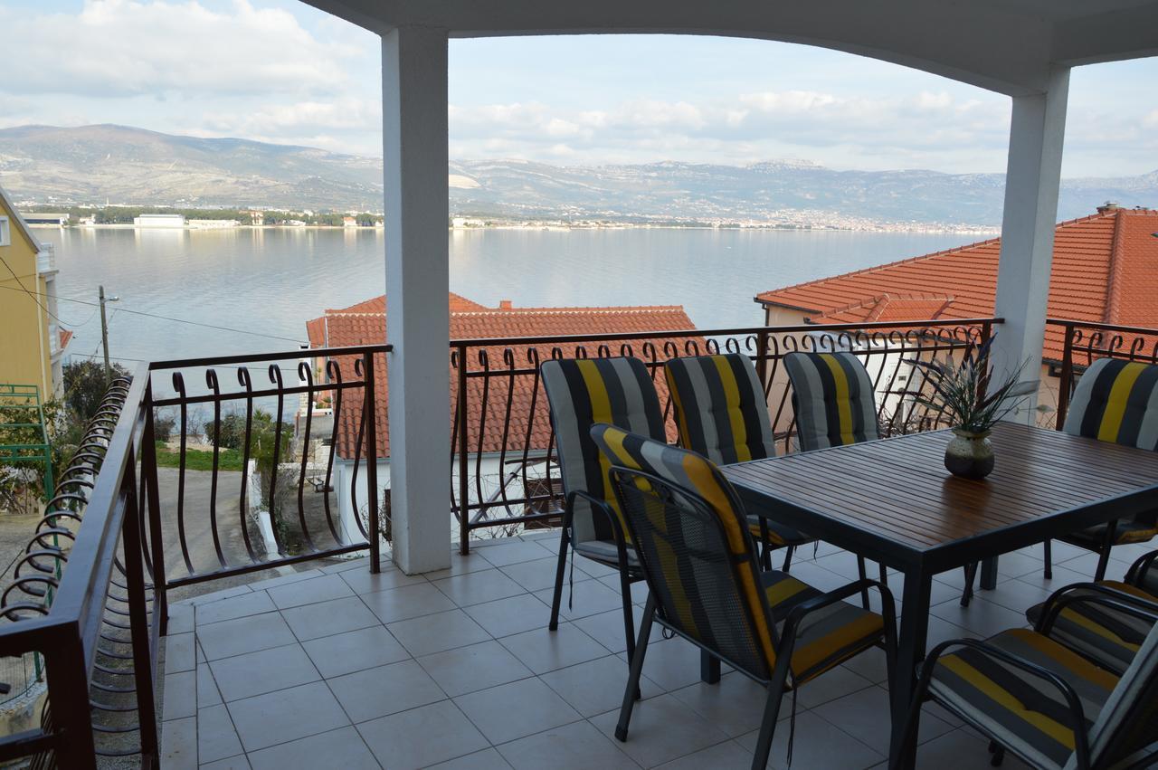 Apartments Ljiljana โตรกีร์ ภายนอก รูปภาพ